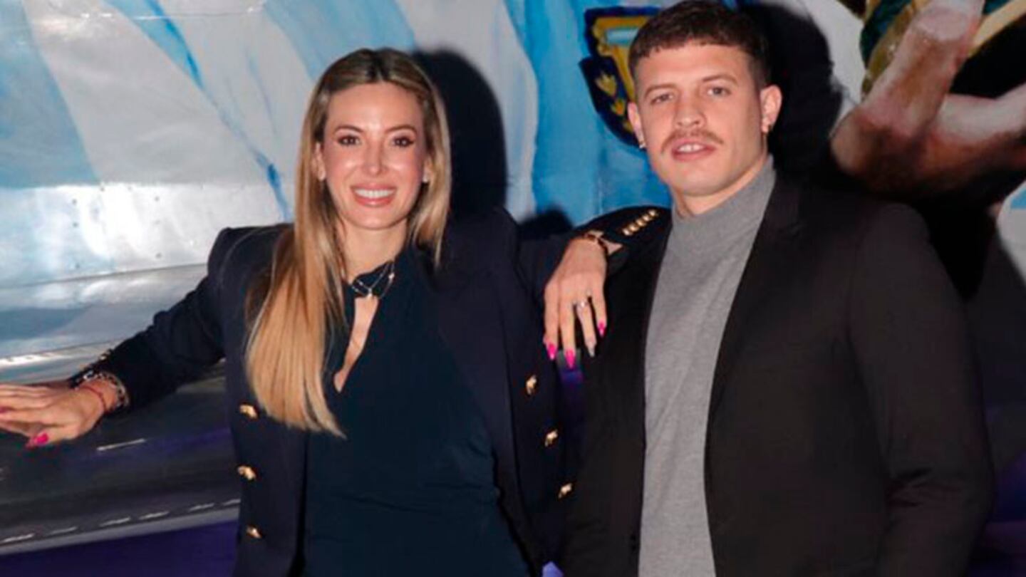 Jesica Cirio presentó el avión de Maradona junto al hijo de Martín Insaurralde