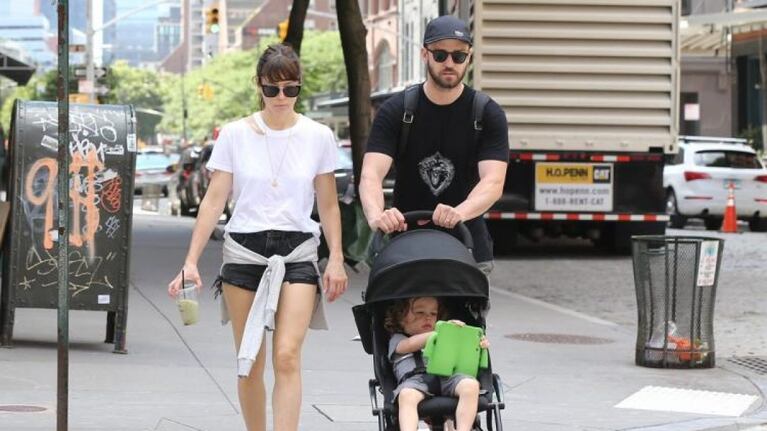 Jessica Biel habló sobre los problemas que tuvo durante el parto de Silas