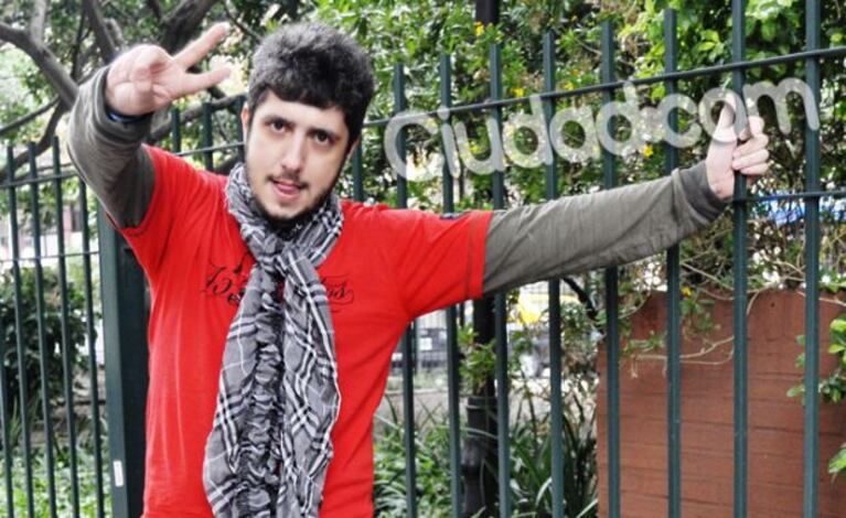 Jey Mammon en un picante mano a mano con Ciudad.com (Foto: Jennifer Rubio).