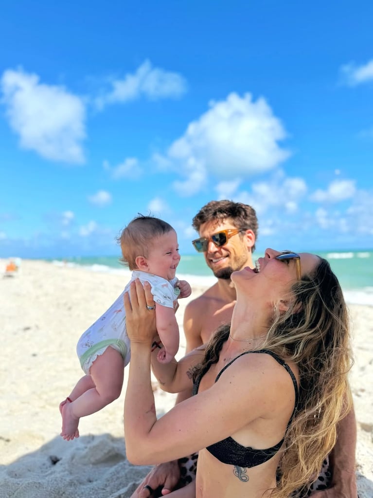 Jimena Barón, Arturo y Matiás Palleiro  (Foto: Instagram/@jmena).