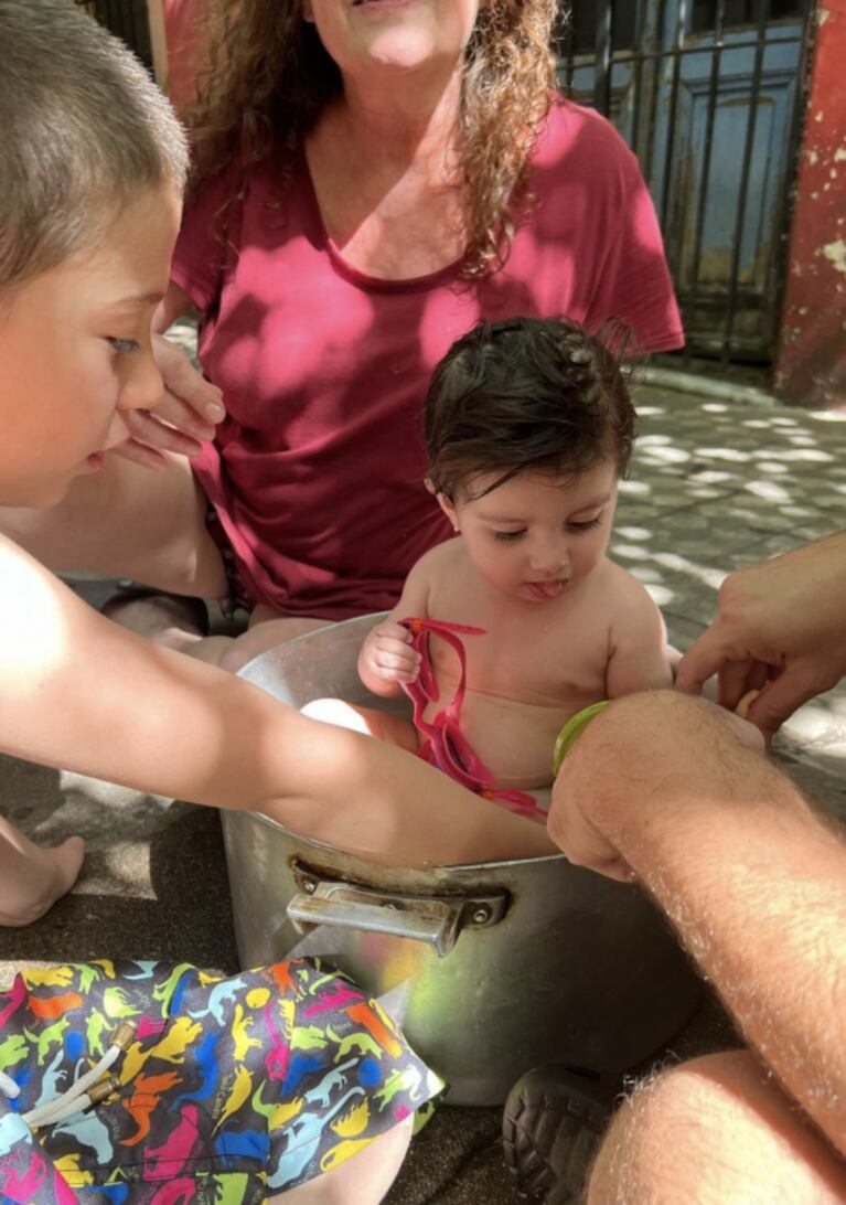 Jimena Barón compartió las fotos de su caluroso fin de semana: "Destape en el chino"