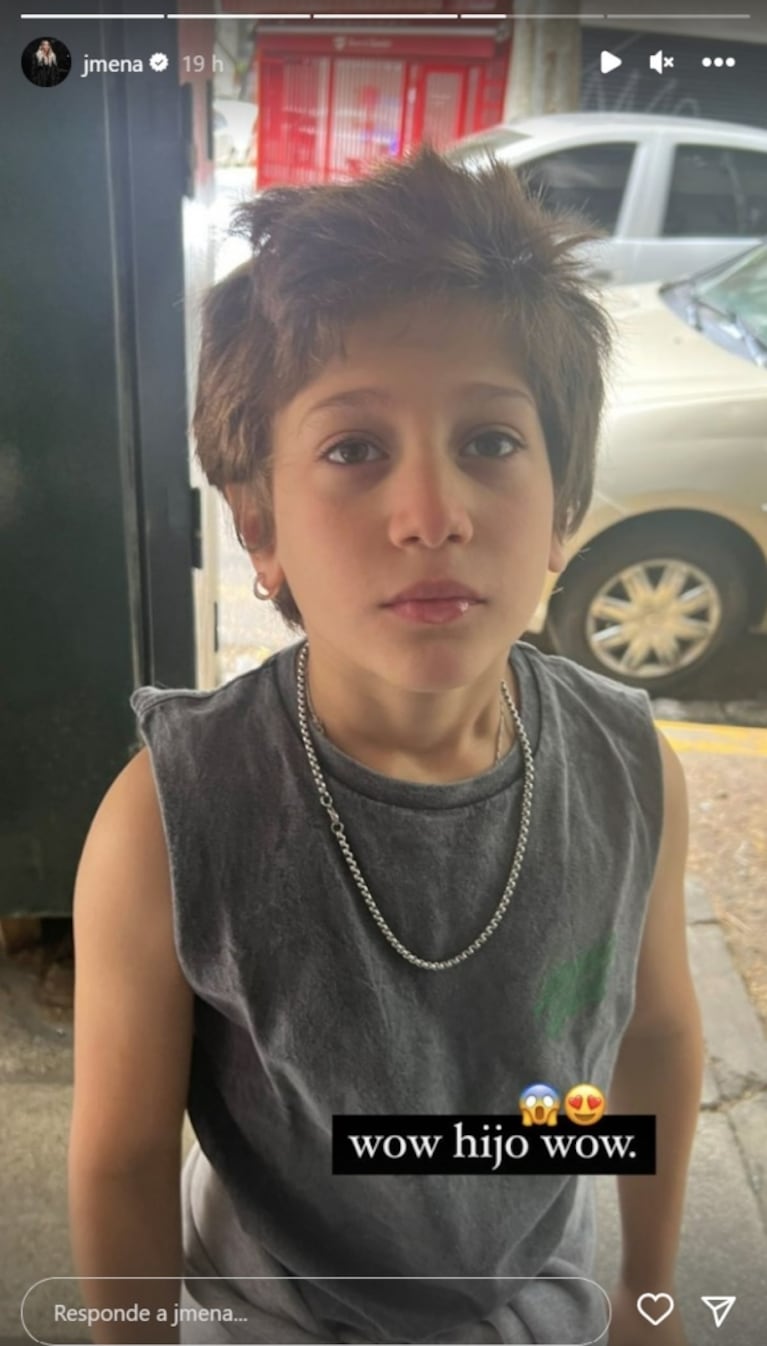 Jimena Barón mostró el look más canchero de su hijo Momo Osvaldo: musculosa cortada, cadenas y aritos