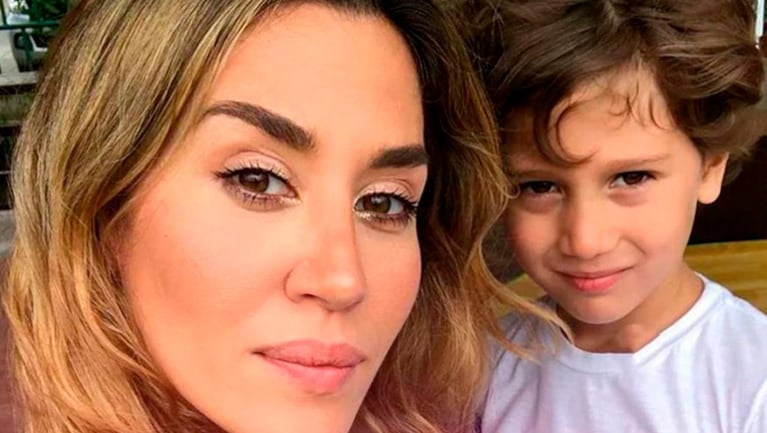 Jimena Barón reveló el curioso pedido que le hizo su hijo Momo para Navidad.