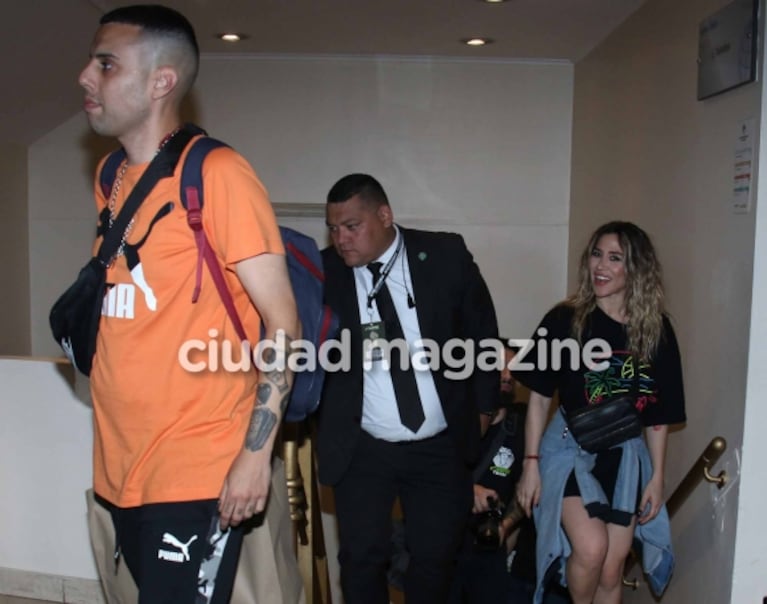 Jimena Barón, una 'cobra' mega sexy en su show en el Ópera: mucha complicidad con su nuevo ¿amigovio?
