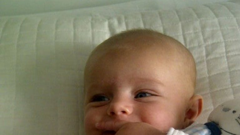 Jimena Campisi compartió las fotos más dulces del pequeño Milo (Foto: Twitter).