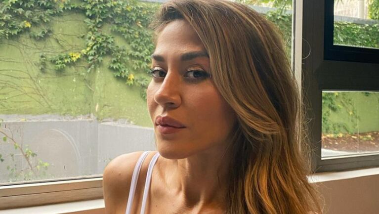 Jimena reconoció que estando en pareja es "brava".