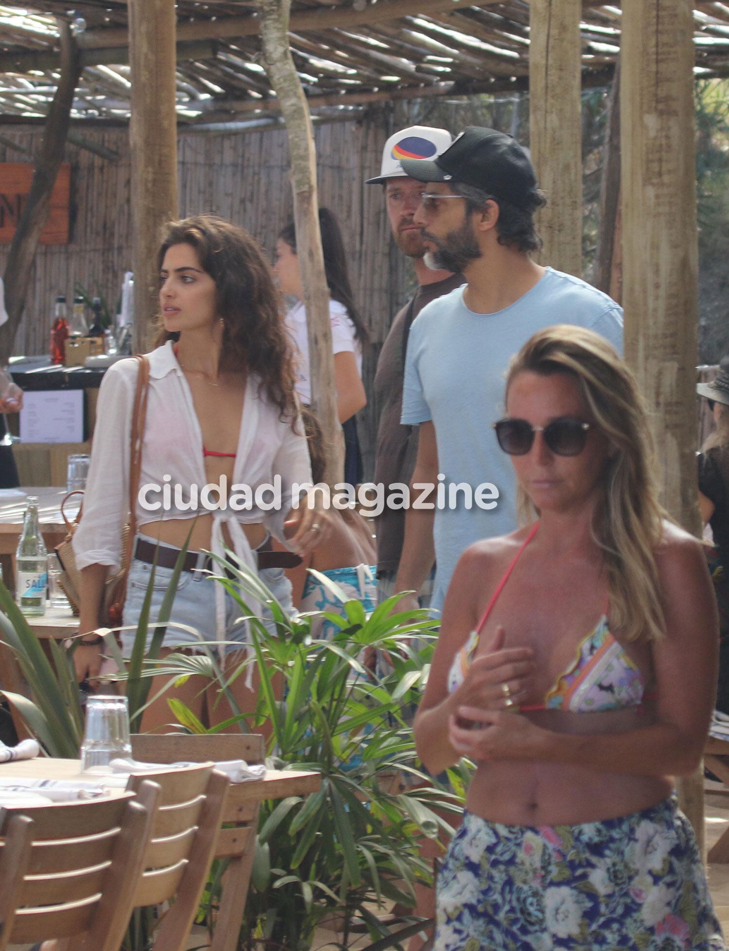 Joaquín Furriel y Manuela Bozoglian, juntos en Punta del Este (Fotos: GM Press).