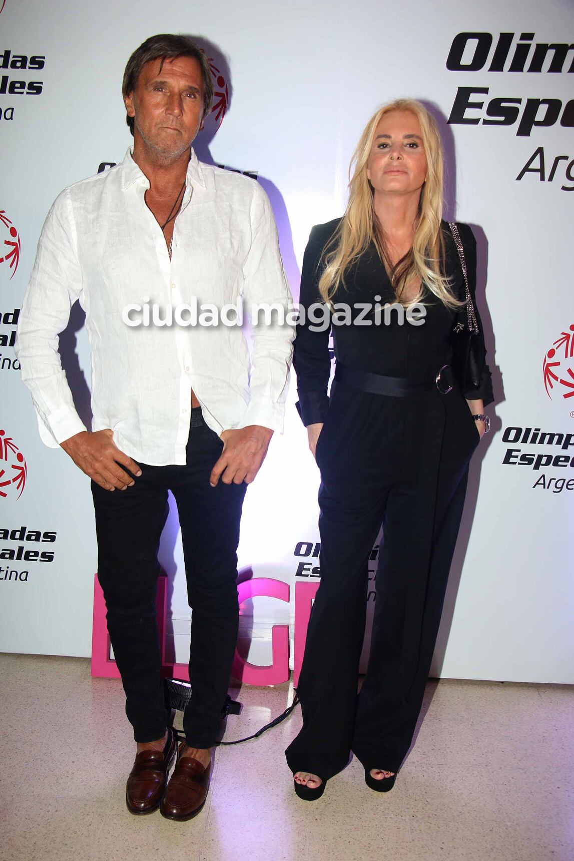 Joe Miranda y Mercedes Sarrabayrouse en la gala de las Olimpíadas Especiales Argentina. (Foto: Movilpress)