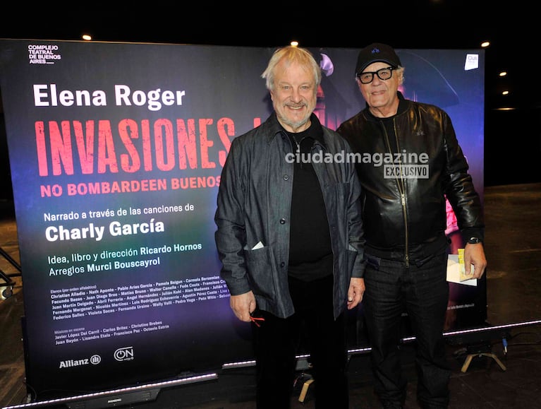 Jorge Marrale y Juan Leyrado en el estreno de Invasiones I, la obra protagonizada por Elena Roger (Foto: Movilpress).