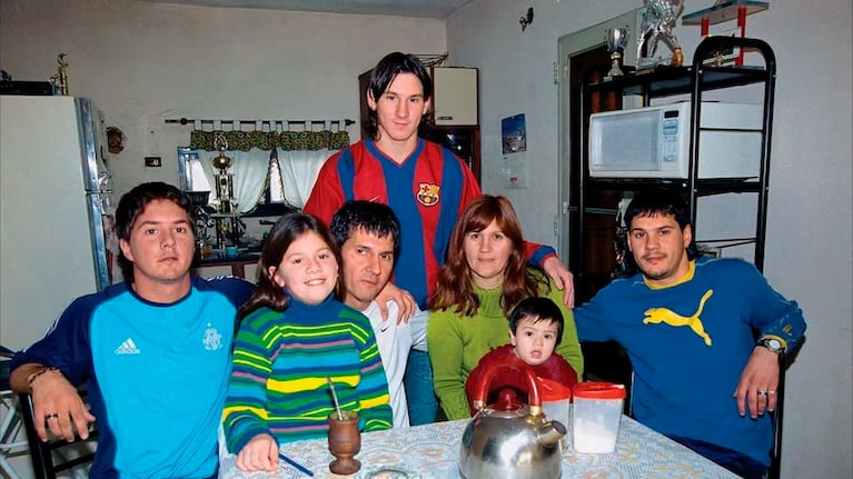 Jorge Messi y Celia Cuccittini con sus hijos, Rodrigo, Matías, María Sol y Lionel.