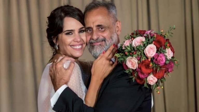 Jorge quiere mucho a las hijas de Romina, Emma y Violeta.