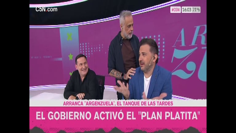 Jorge Rial con Diego Brancatelli en Argenzuela. (Foto: C5N)