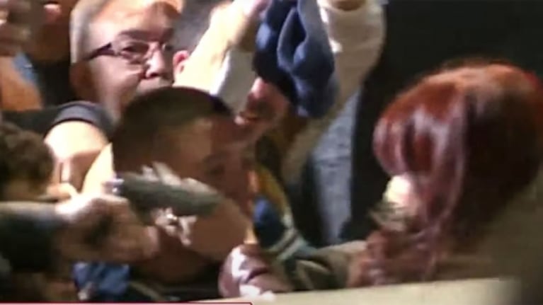 Jorge Rial reaccionó fuerte luego de que un hombre apuntara con un arma a Cristina Fernández de Kirchner: "Esto es gravísimo"