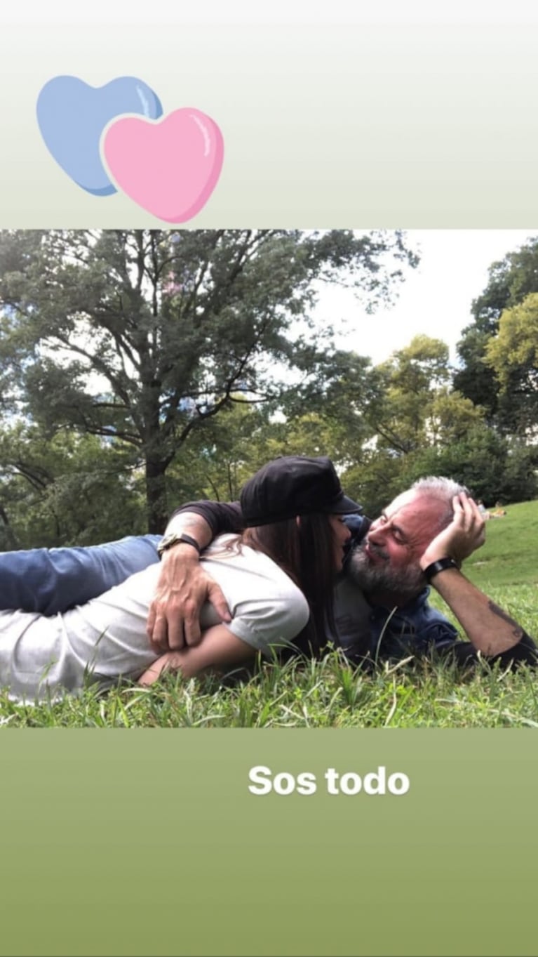 Jorge Rial y sus románticos mensajes con Romina Pereiro: "Con amor todo es más fácil"