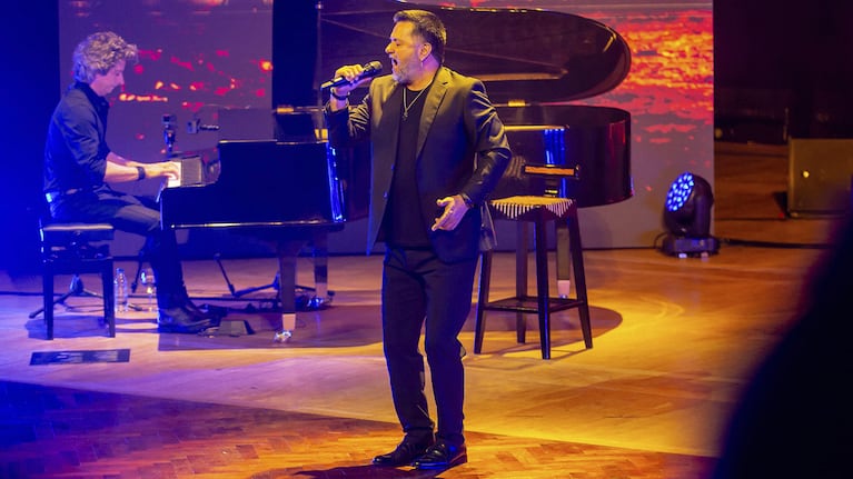 Jorge Rojas arrancó“Piano & Voz” con un show emotivo en Rosario: cómo sigue la gira