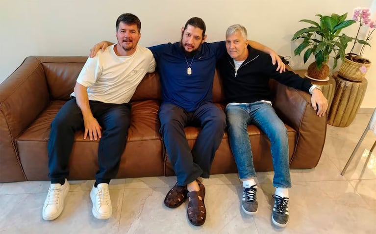 Jorge y Rodrigo Messi con el apóstol José Duarte (Foto: Facebook José Duarte).