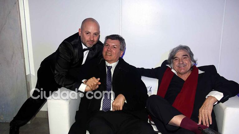 José María Muscari, Carlos Calvo y Lito Cruz en el evento de la Casa del Teatro. (Foto: Ciudad.com - Movilpress)