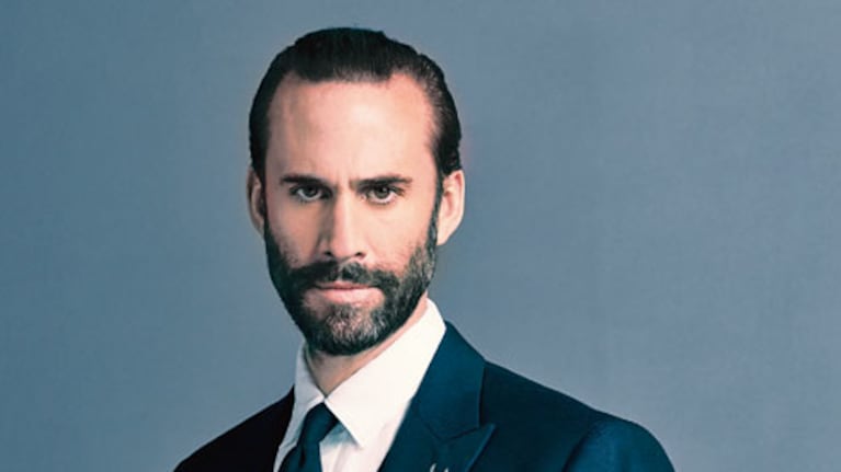 Joseph Fiennes se inclina por el personaje de Offred en The Handmaid’s Tale
