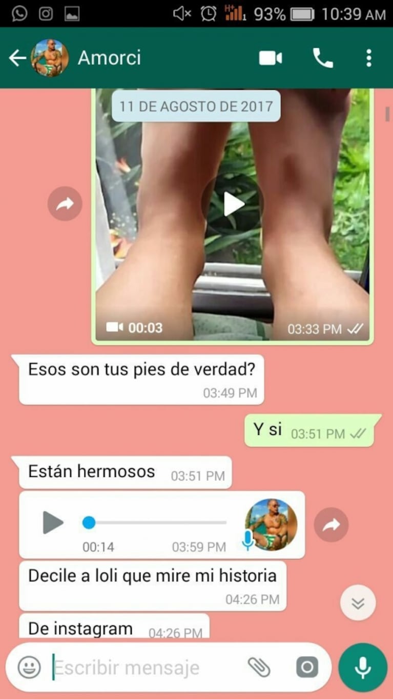 Joven diosa escrachó con fotos íntimas y chats privados al papá de Barbie Vélez, quien había negado una relación: "Esta chica pensó otra cosa, no tendría algo serio con ella porque es muy joven"