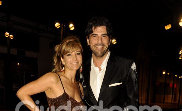 Juan Darthés presenció el recital íntimo junto a su esposa  (Foto: Jennifer Rubio). 
