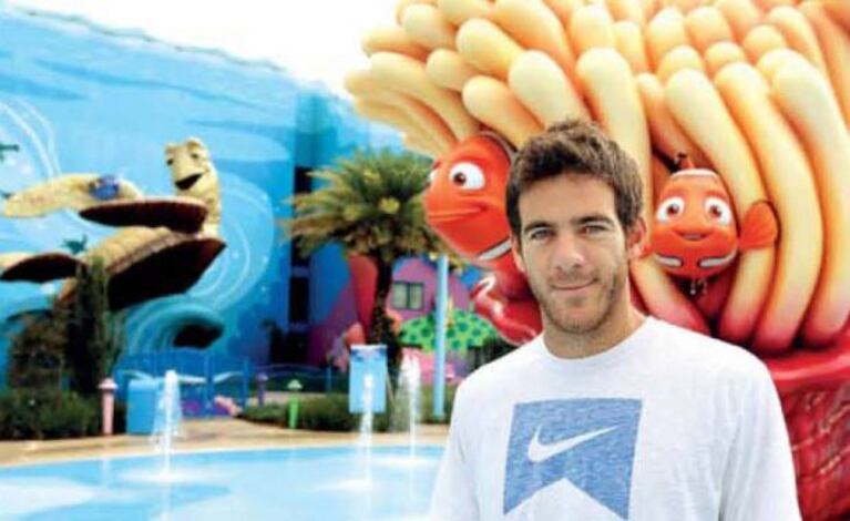 Juan Martín del Potro en Disney, buscando a Nemo... (Foto: revista Gente)