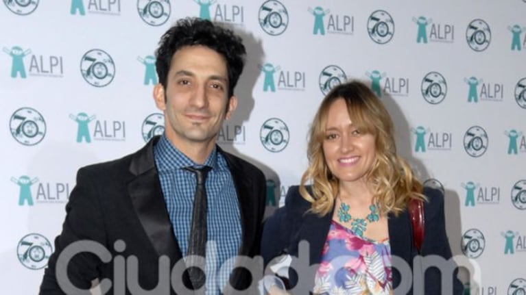 Juan Minujín y Marina Bellati apostaron al color. (Foto: Jennifer Rubio-Ciudad.com)
