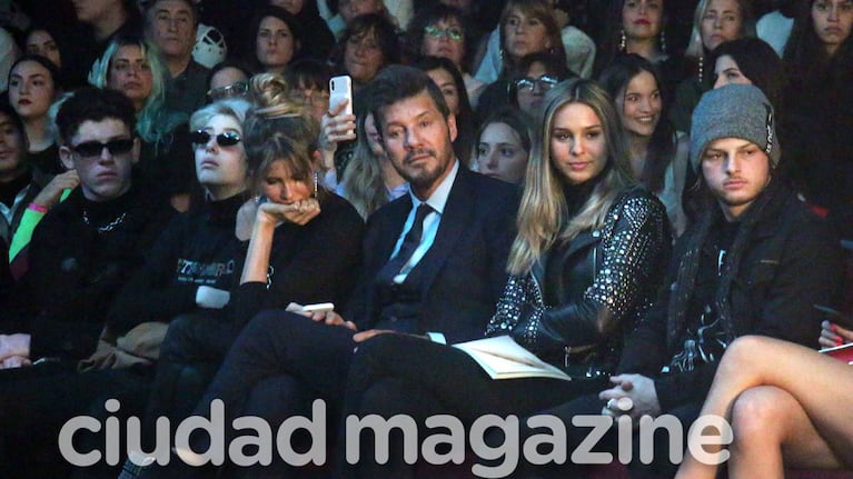 Juana Tinelli, muy enamorada con Mika Bonomi en un evento familiar en el Bafweek. (Foto: Movilpress)