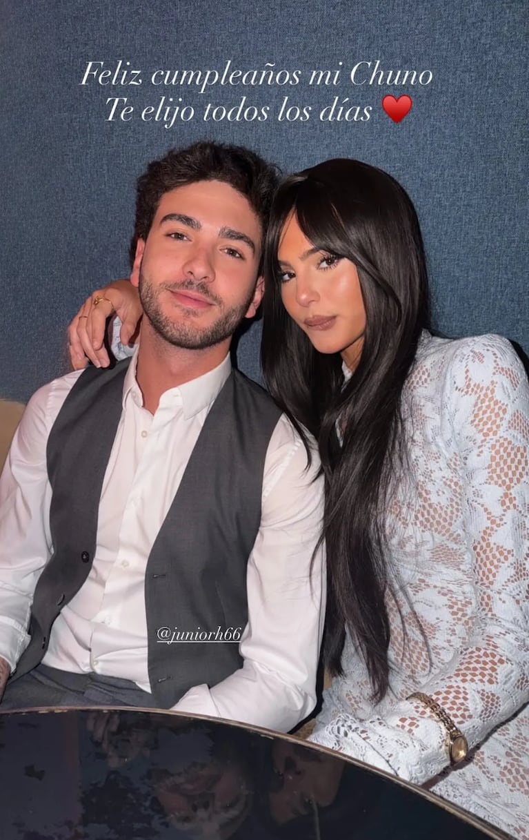 Juana Tinelli y su nuevo novio, Junior Hernández (Foto: Instagram @juanittinelli1)