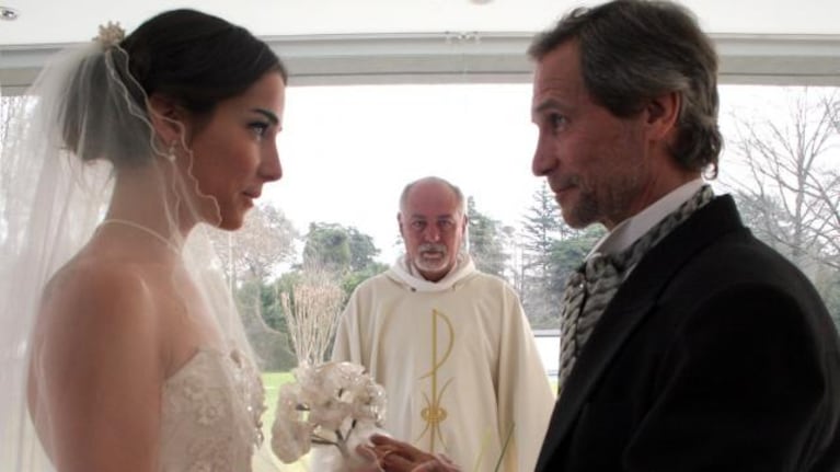 Juana Viale desmiente casamiento con Gonzalo Valenzuela