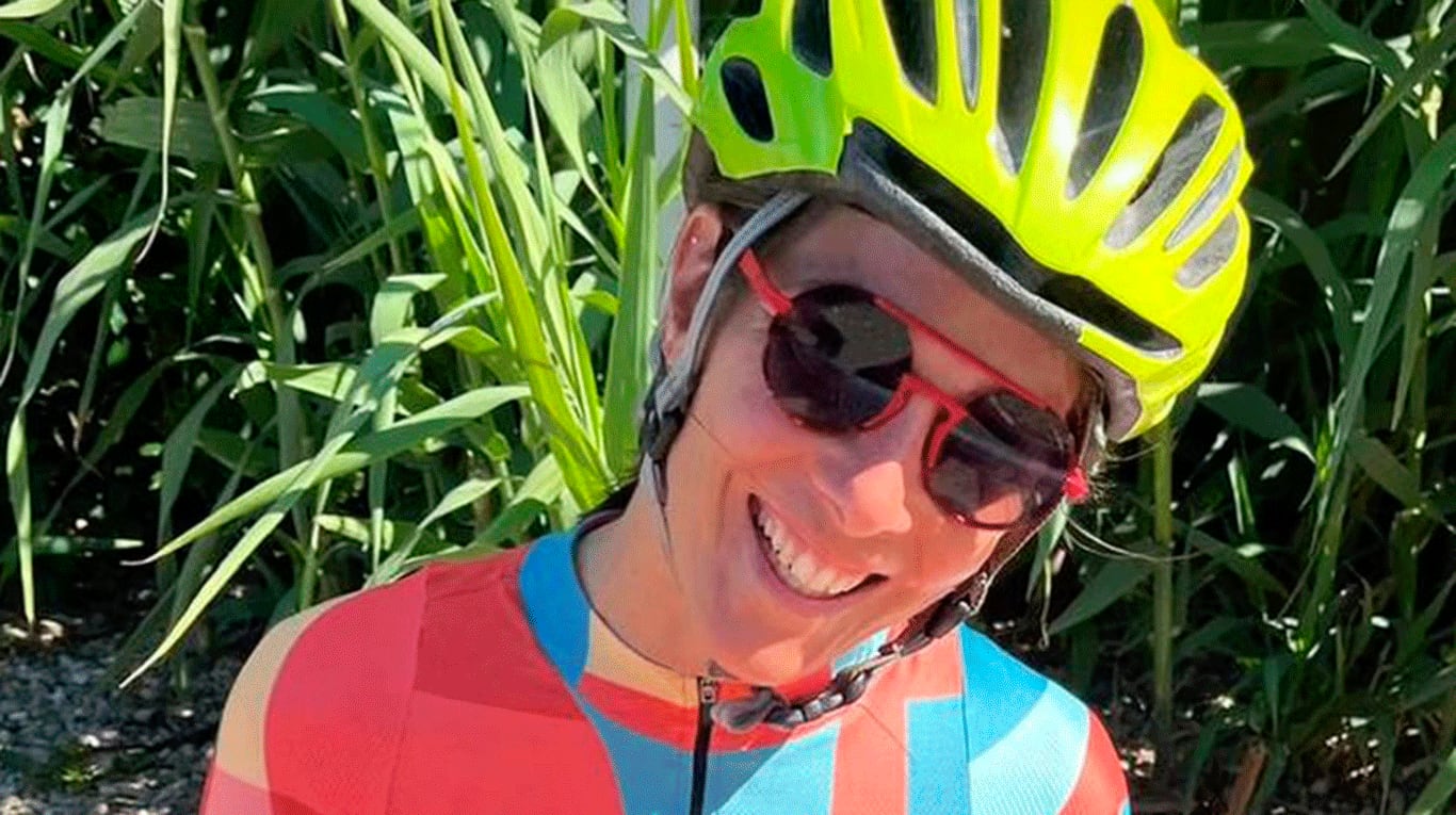 Juana Viale se cayó de la bici (Foto: captura de Instagram).