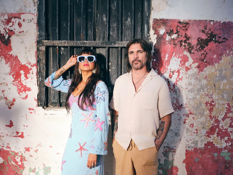 Juanes y Bomba Estéreo (Foto de prensa, Universal Music)