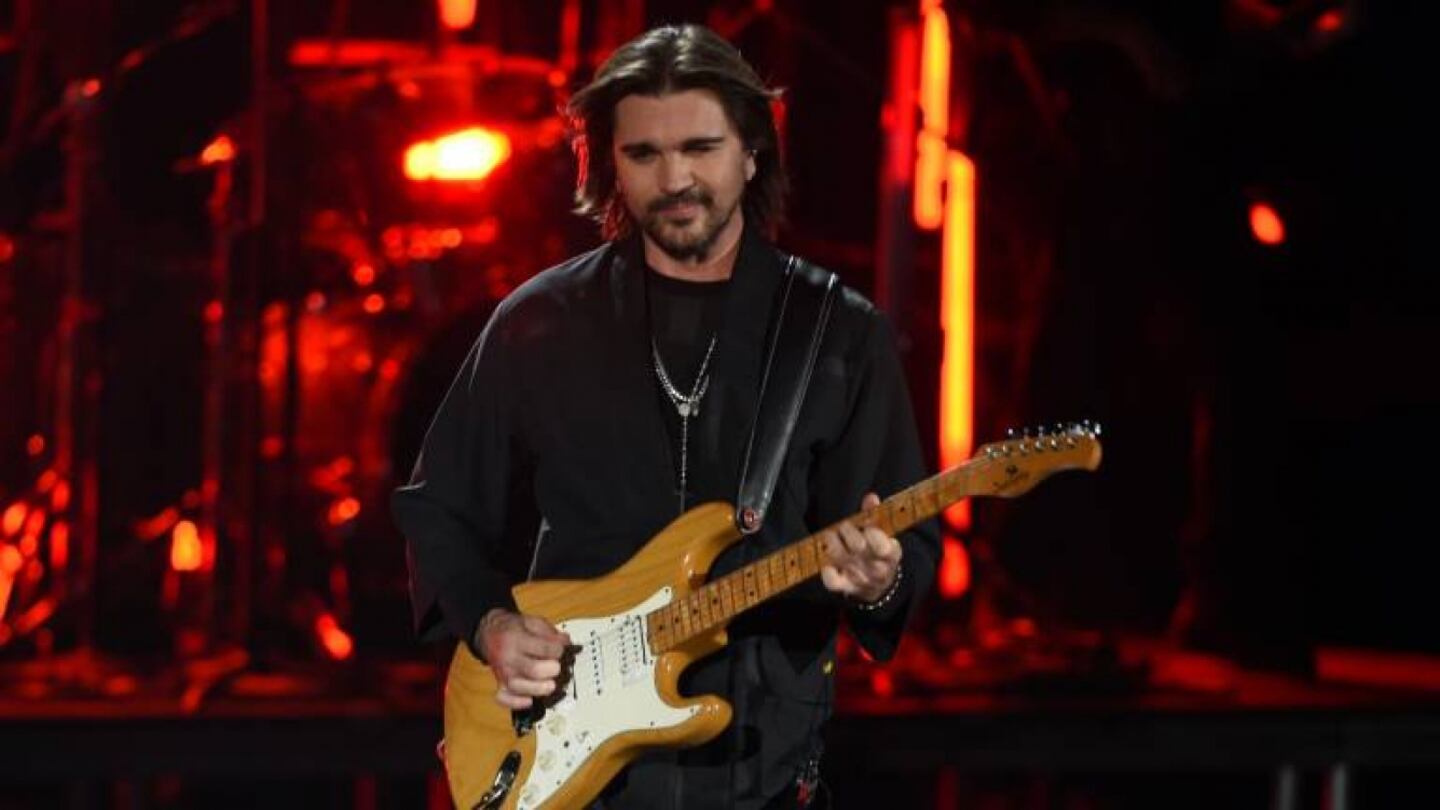 Juanes y Lunay cantarán juntos en evento ecoamigable en Puerto Rico