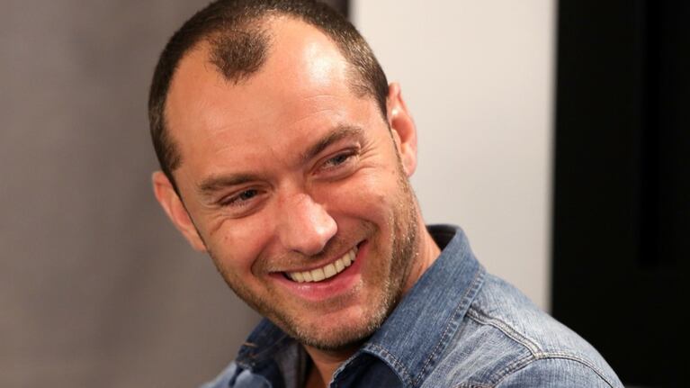 Jude Law: "Nunca sabría cómo venderme como símbolo sexual"