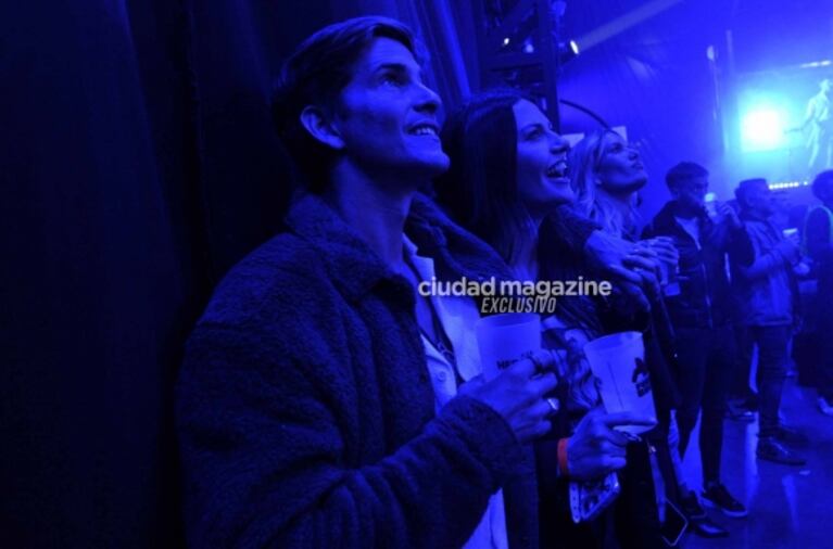 Jujuy Jiménez y Eva Bargiela, muy enamoradas de Bautista Bello y Facundo Moyano, en el increíble show de Fuerza Bruta