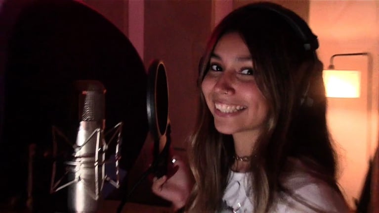 Juli Obregón y FAQU emocionan con Ojos tristes, una canción sobre amores inconclusos y segundas oportunidades