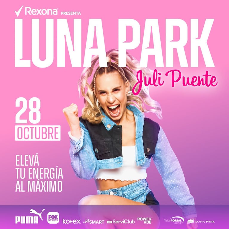 Juli Puente en el Luna Park de la Ciudad de Buenos Aires