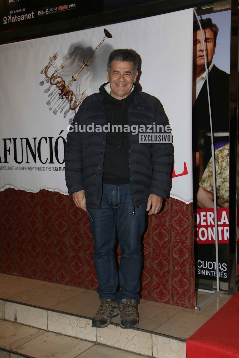 Julián Weich en el estreno de La Función que Sale Mal (Foto: Movilpress).