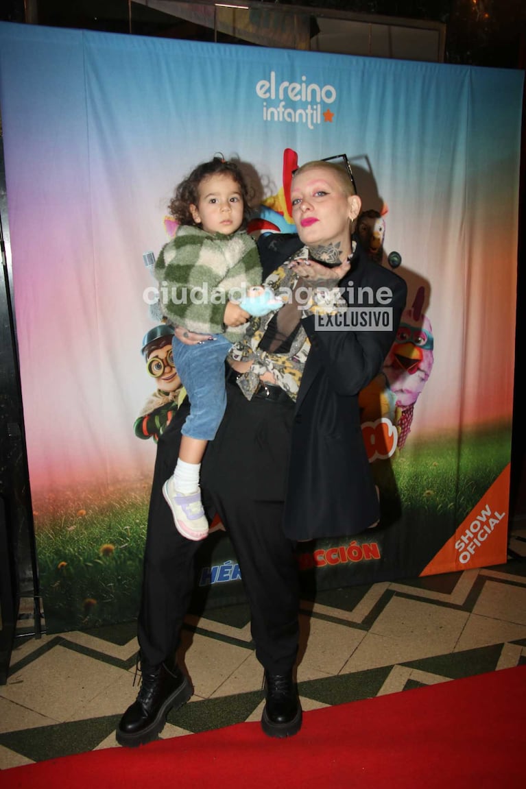 Juliana “Furia” Scaglione con su sobrina (Foto: Movilpress)
