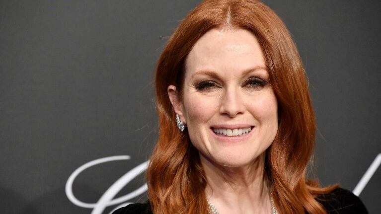 Julianne Moore afirmó que preferiría ver a un actor LGBTQ en su lugar en un film como “The Kids Are All Right” Foto: AFP.
