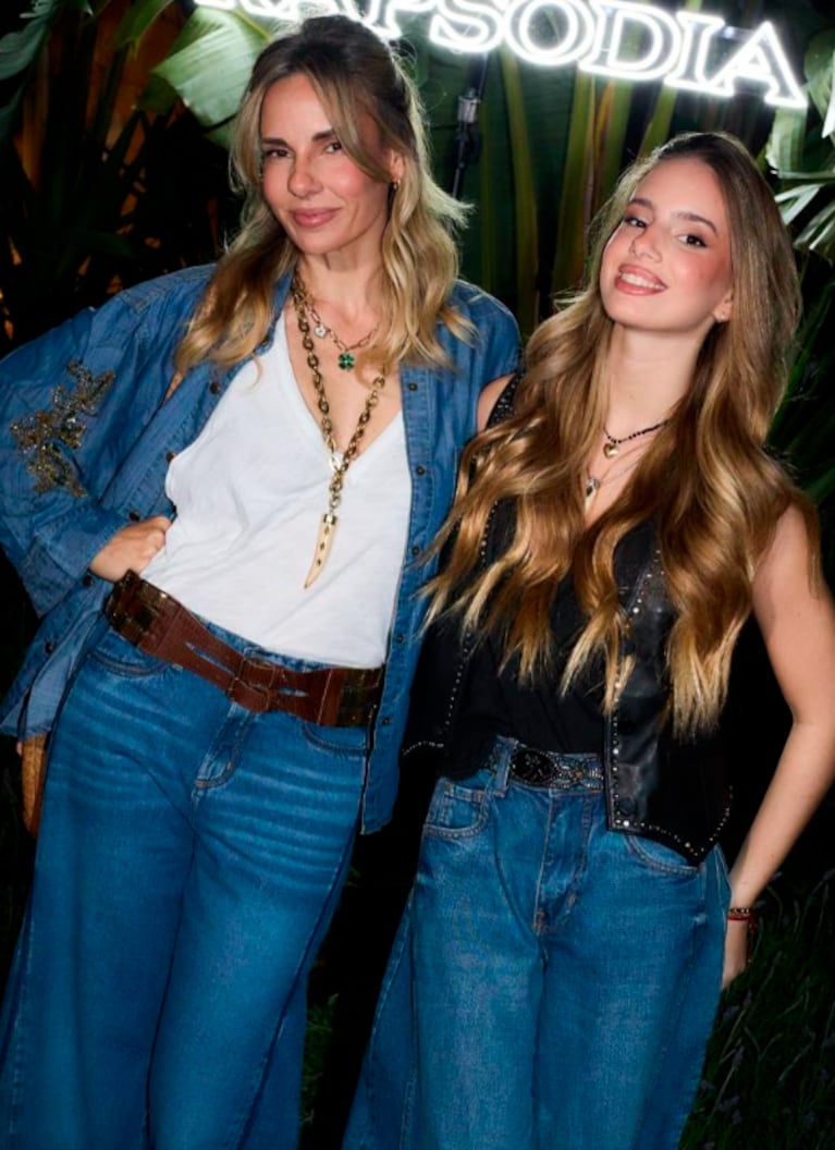 Julieta Cardinali y su hija Charo Calamaro (Instagram)