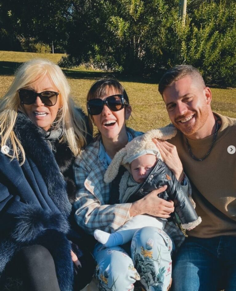 Julieta Nair Calvo y su bebé protagonizaron una divertida sesión de fotos con Su Giménez en Uruguay