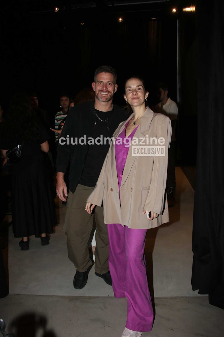 Julieta Nair Calvo y su pareja (Foto: Movilpress)