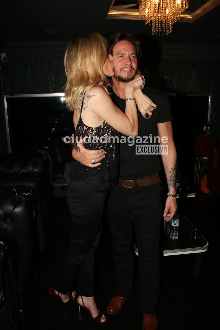 Julieta Prandi y Emanuel Ortega. (Foto: Movilpress)