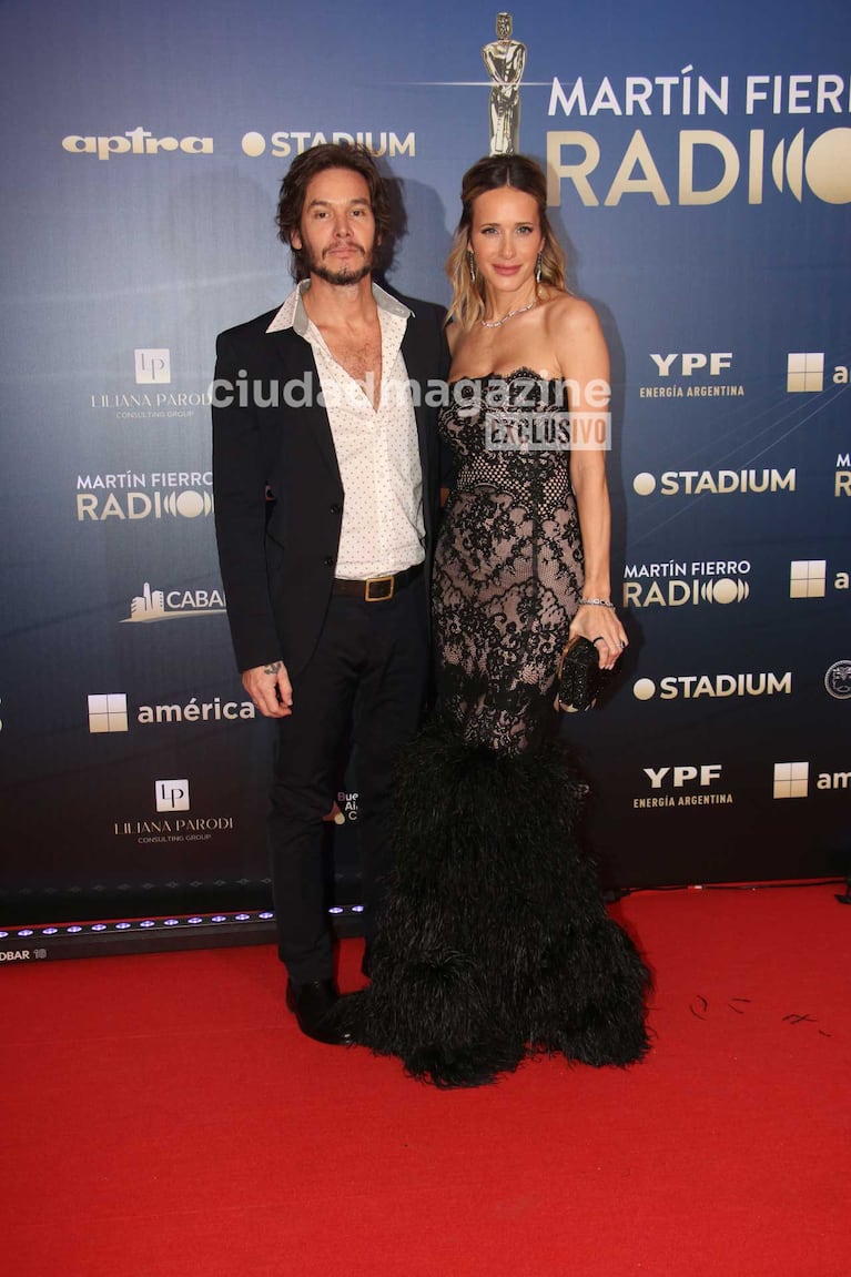 Julieta Prandi y Emanuel Ortega (Foto: Movilpress)
