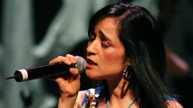 Julieta Venegas fue mamá