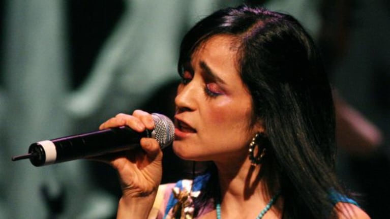 Julieta Venegas fue mamá