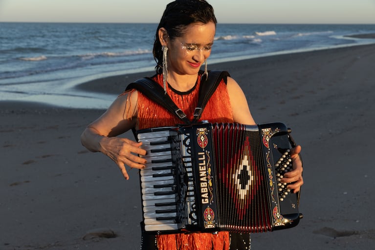 Julieta Venegas lanzó “Norteña”: el álbum más íntimo y mexicano de su carrera