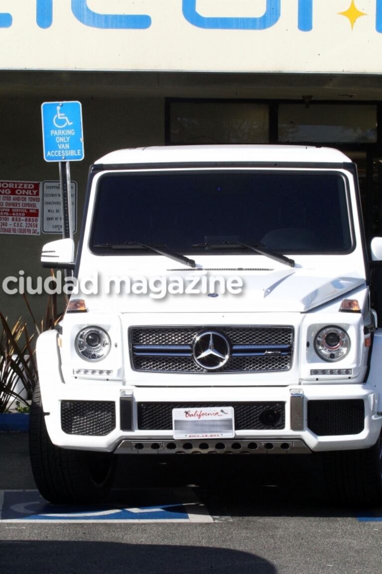 Justin Bieber estacionó su camioneta en un lugar reservado para gente con discapacidad