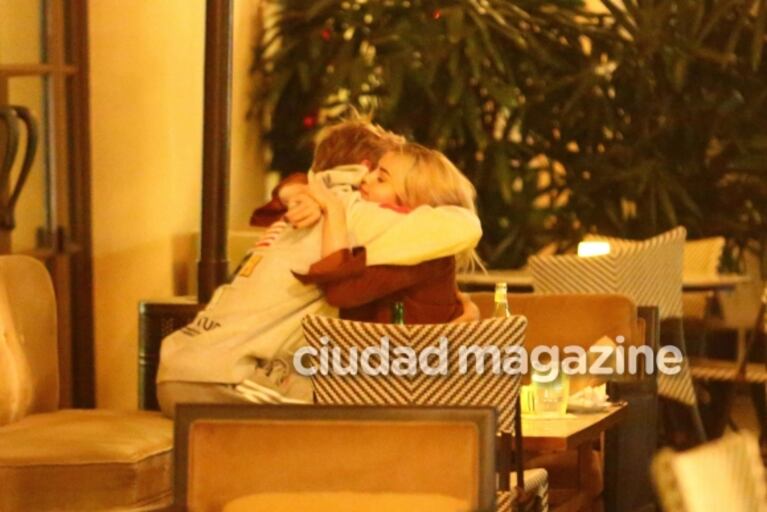 Justin Bieber y Selena Gomez, reconciliadísimos y muy mimosos tras asistir a misa en Beverly Hills