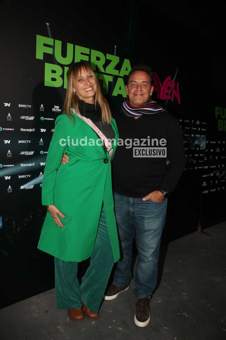 Karin Cohen y pareja (Foto: Movilpress)